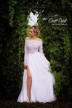 Czar-Bieli-suknia-model-2a-2018